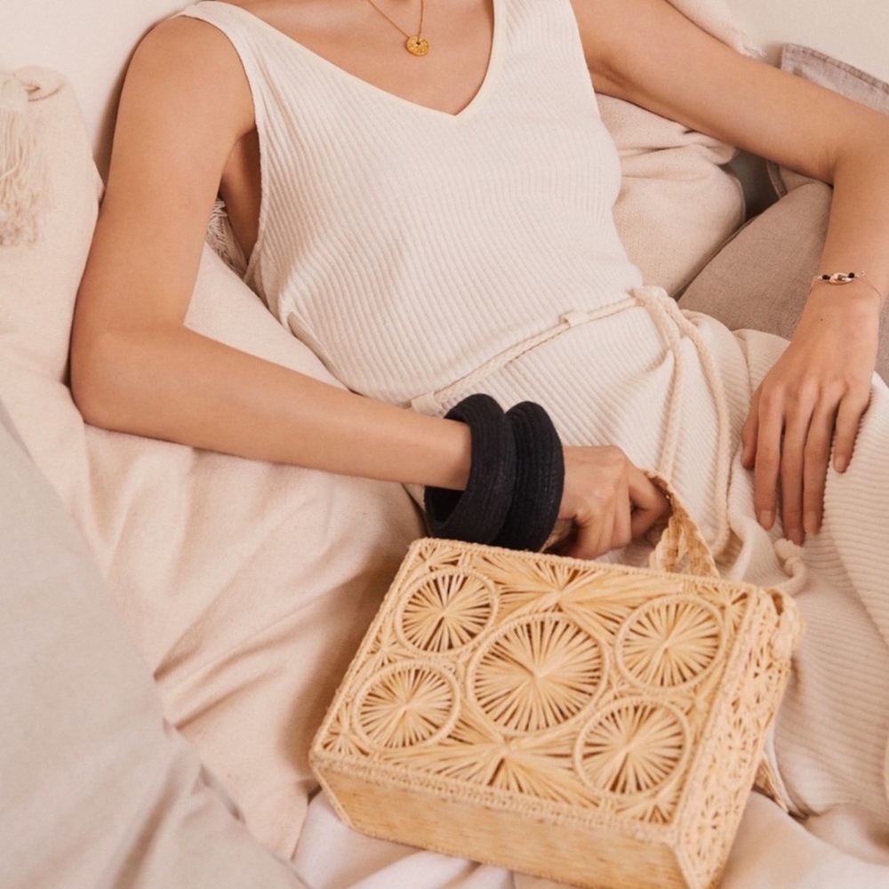 NWT MANGO HATHI RAFFIA SATCHEL
